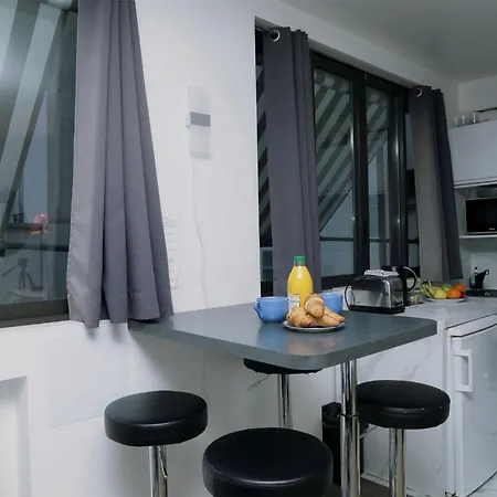 Apartament Bnbnova - Arc De Triomphe & Trocadero Square Paryż