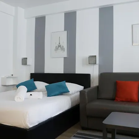 Bnbnova - Arc De Triomphe & Trocadero Square Apartament *
